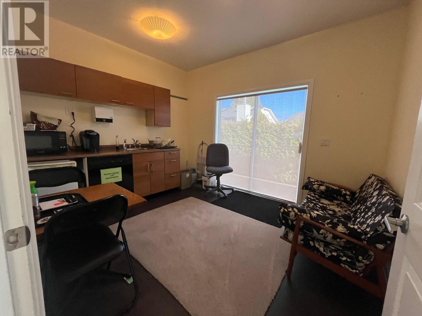 For sale 818 KIWANIS WAY, Gibsons, British Columbia V0N1V9 C8058884