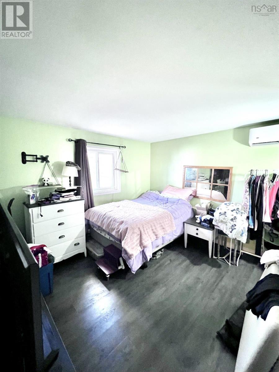 15441546 Riverside Drive, Lower Sackville, Nova Scotia B4C2Y8 REALTOR.ca