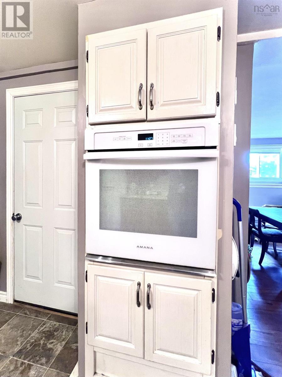 15441546 Riverside Drive, Lower Sackville, Nova Scotia B4C2Y8 REALTOR.ca