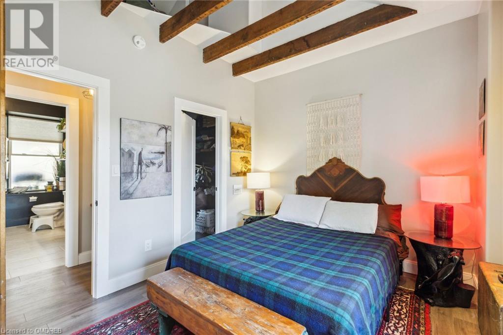 For sale 16 RAMORE Street, Cambridge, Ontario N1S2P7 40571921