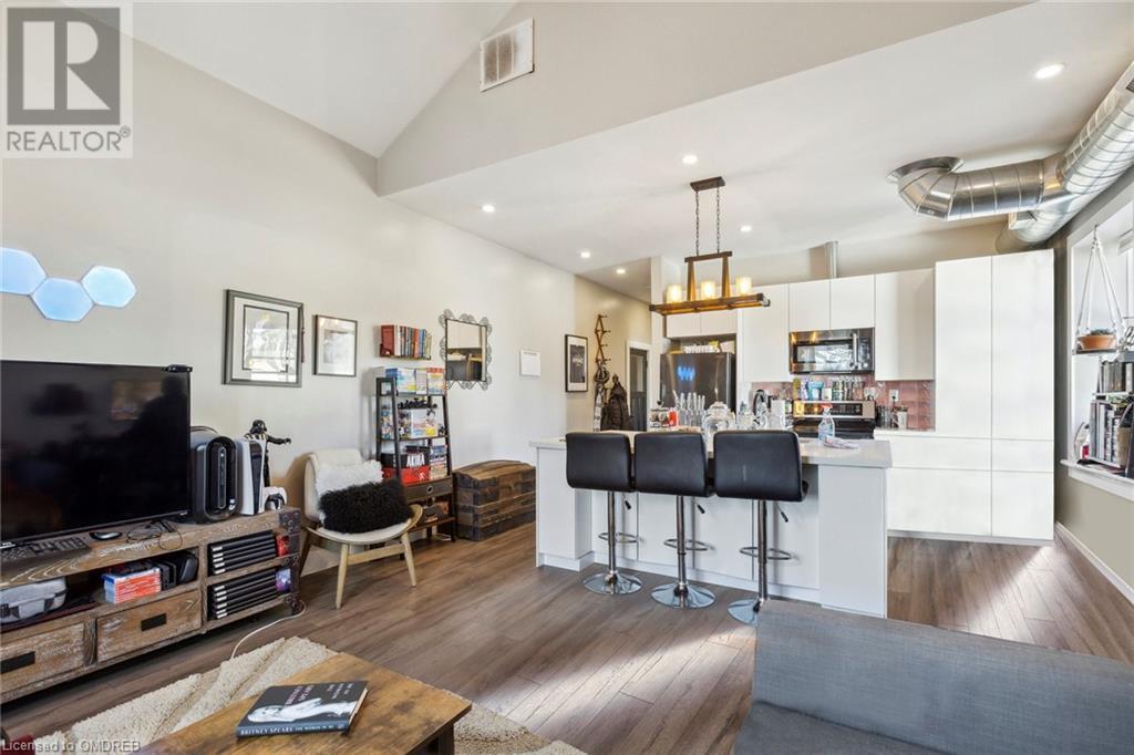 For sale 16 RAMORE Street, Cambridge, Ontario N1S2P7 40571921