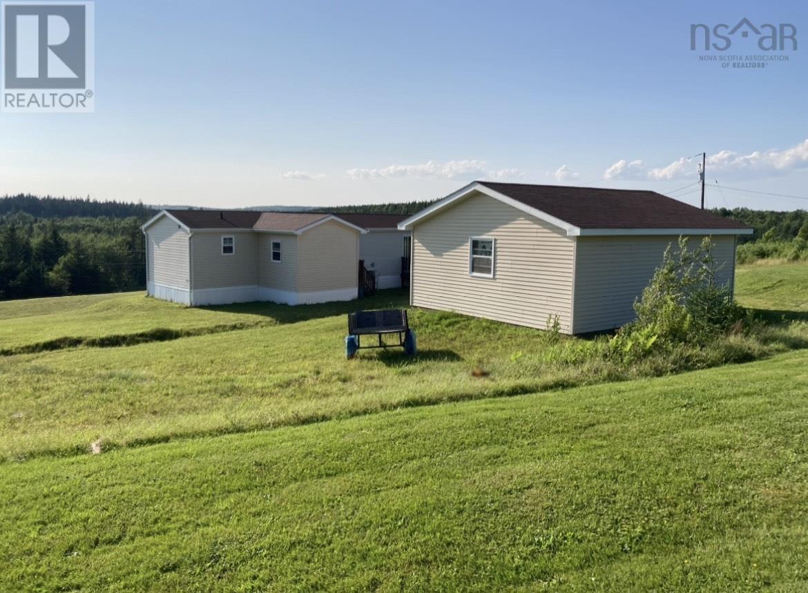 For sale 452 Old Pinevale Rd., Pinevale, Nova Scotia B2G2L3