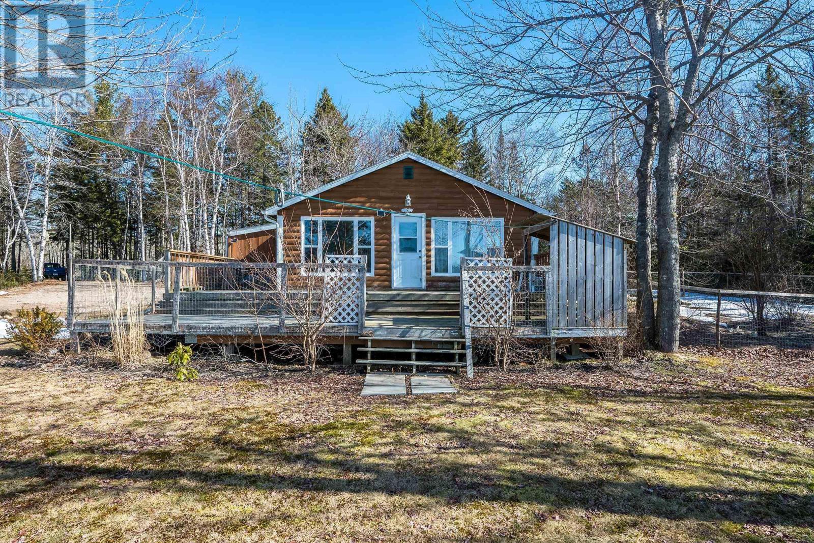 For sale 1764 Trout Lake Road, Nictaux, Nova Scotia B0S1P0 202404075