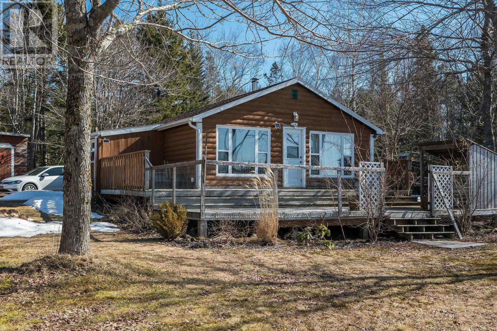 For sale 1764 Trout Lake Road, Nictaux, Nova Scotia B0S1P0 202404075