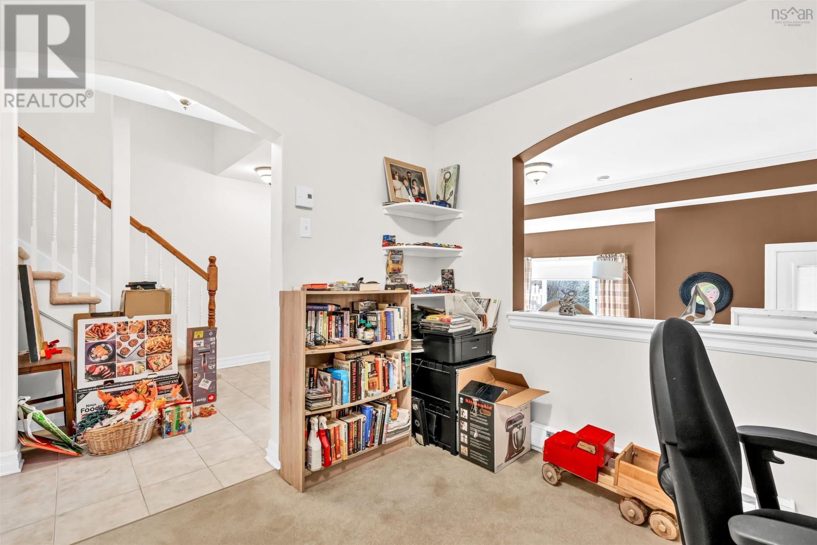 23 Surrey Way, Dartmouth, Nova Scotia B2W6R7 REALTOR.ca