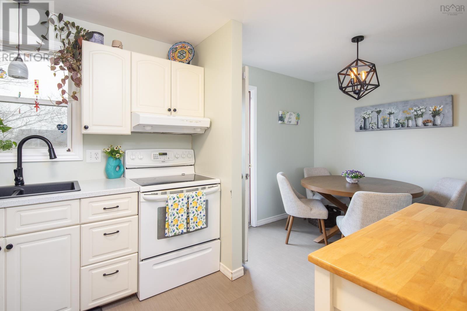 57 Cranberry Crescent, Dartmouth, Nova Scotia B2W5B7 REALTOR.ca