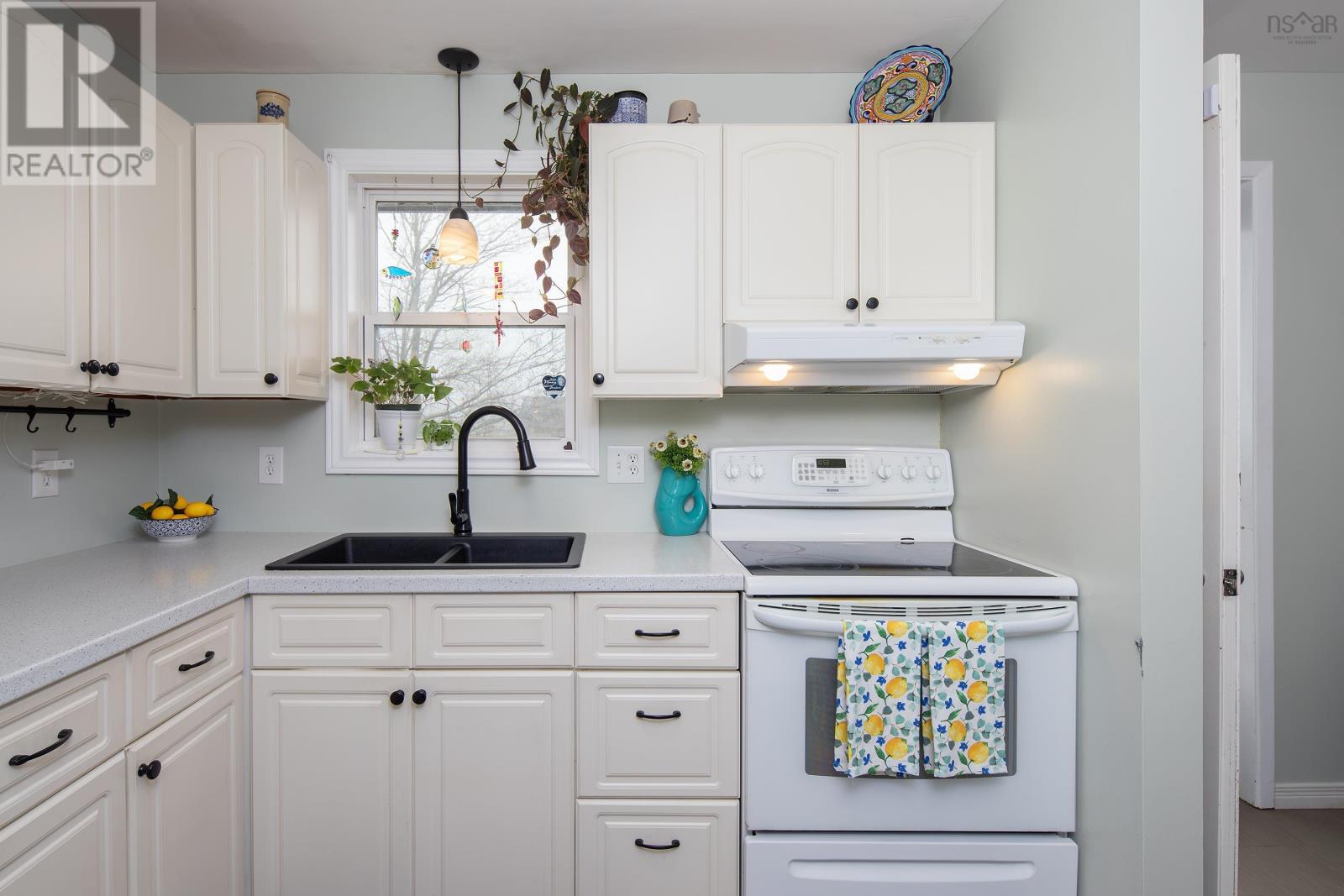 57 Cranberry Crescent, Dartmouth, Nova Scotia B2W5B7 REALTOR.ca