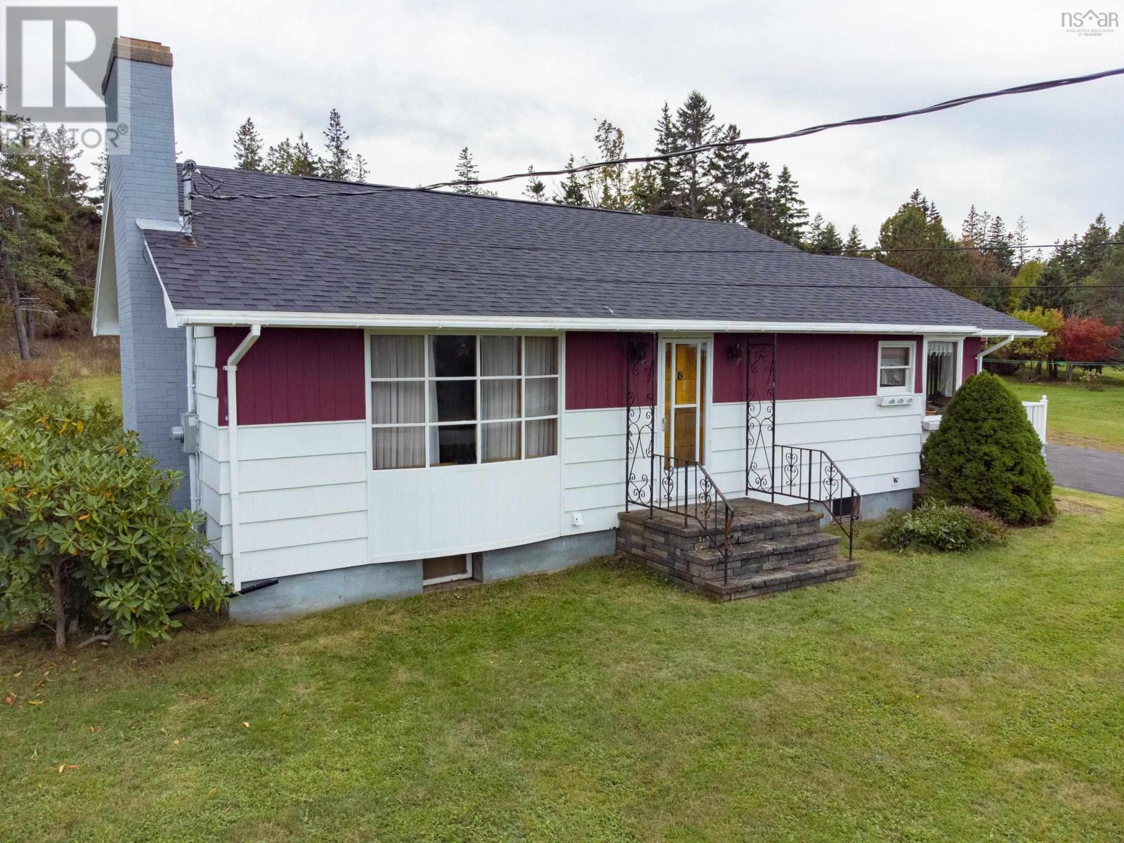 For sale 6140 Shore Road, Youngs Cove, Nova Scotia B0S1L0 202321781