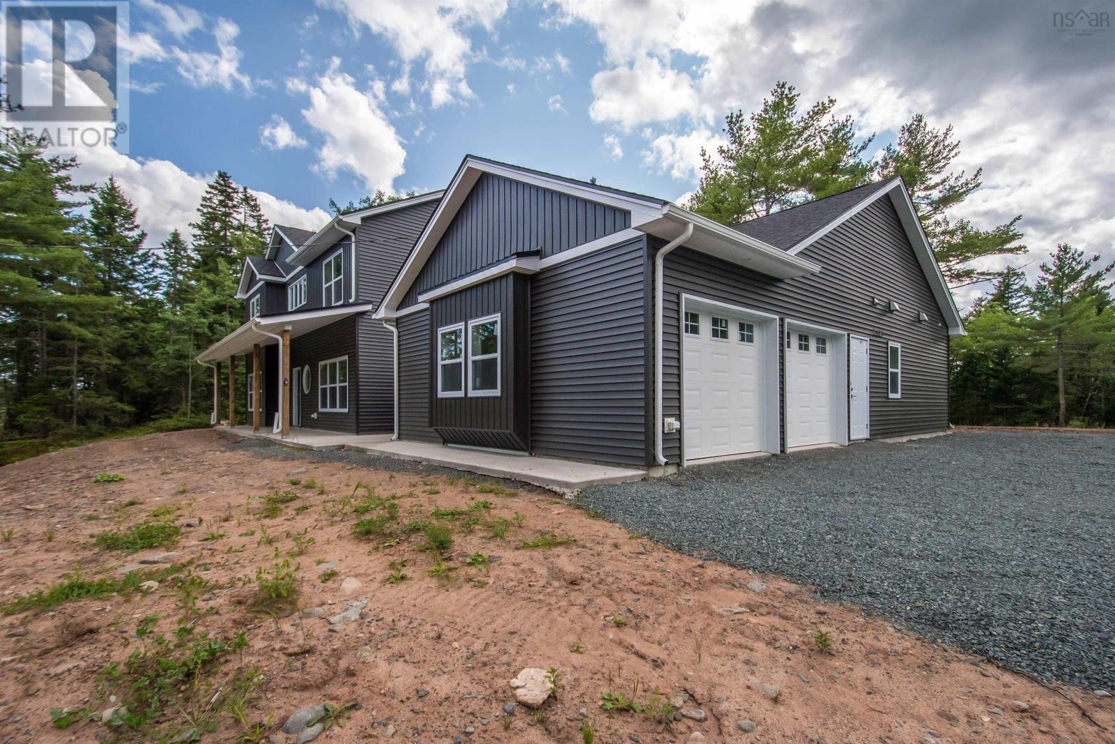 For sale 520 Perrin Drive, Fall River, Nova Scotia B2T1X8 202324653