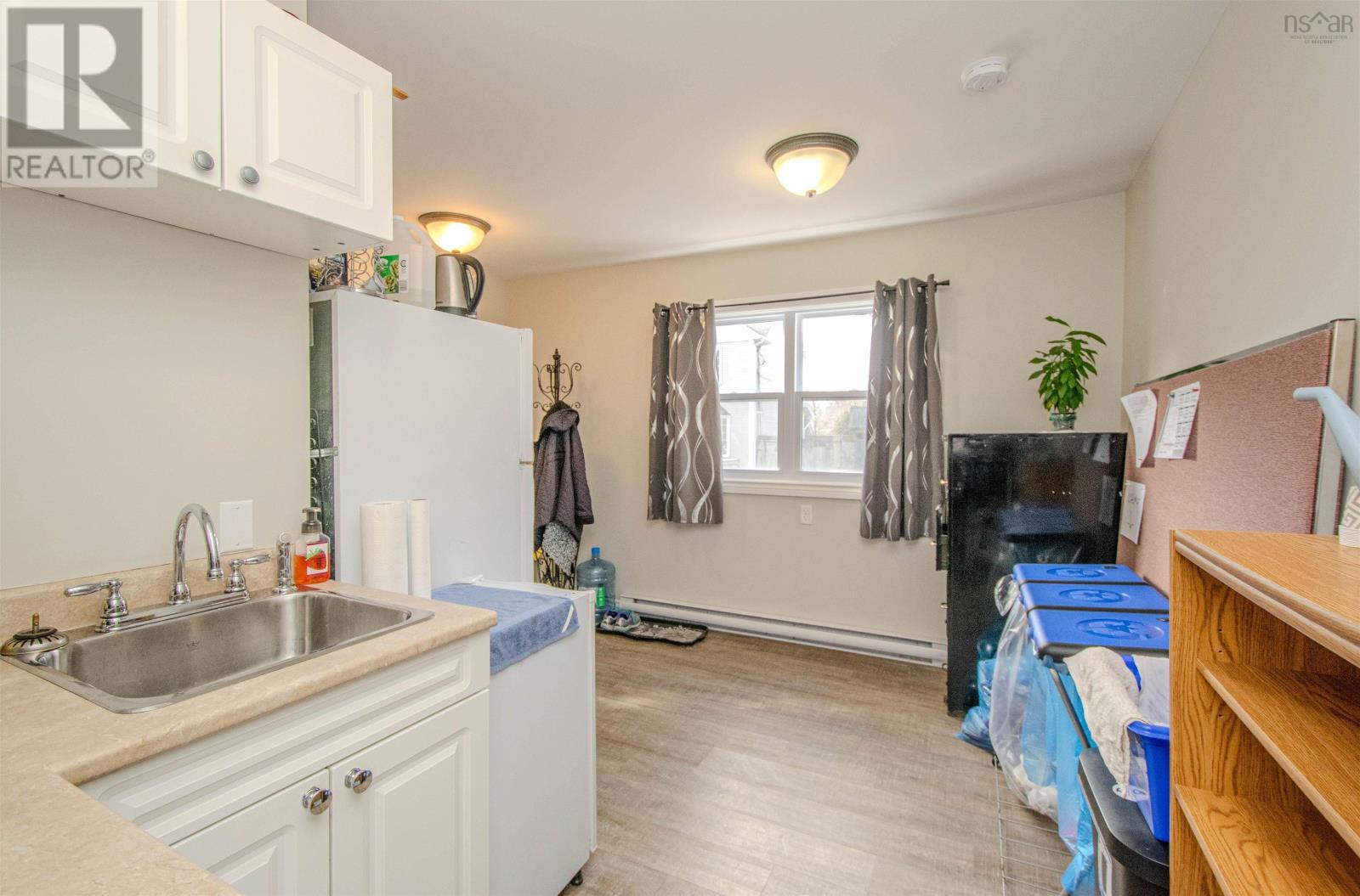 73 Prince Albert Road, Dartmouth, Nova Scotia B2Y1M1 REALTOR.ca