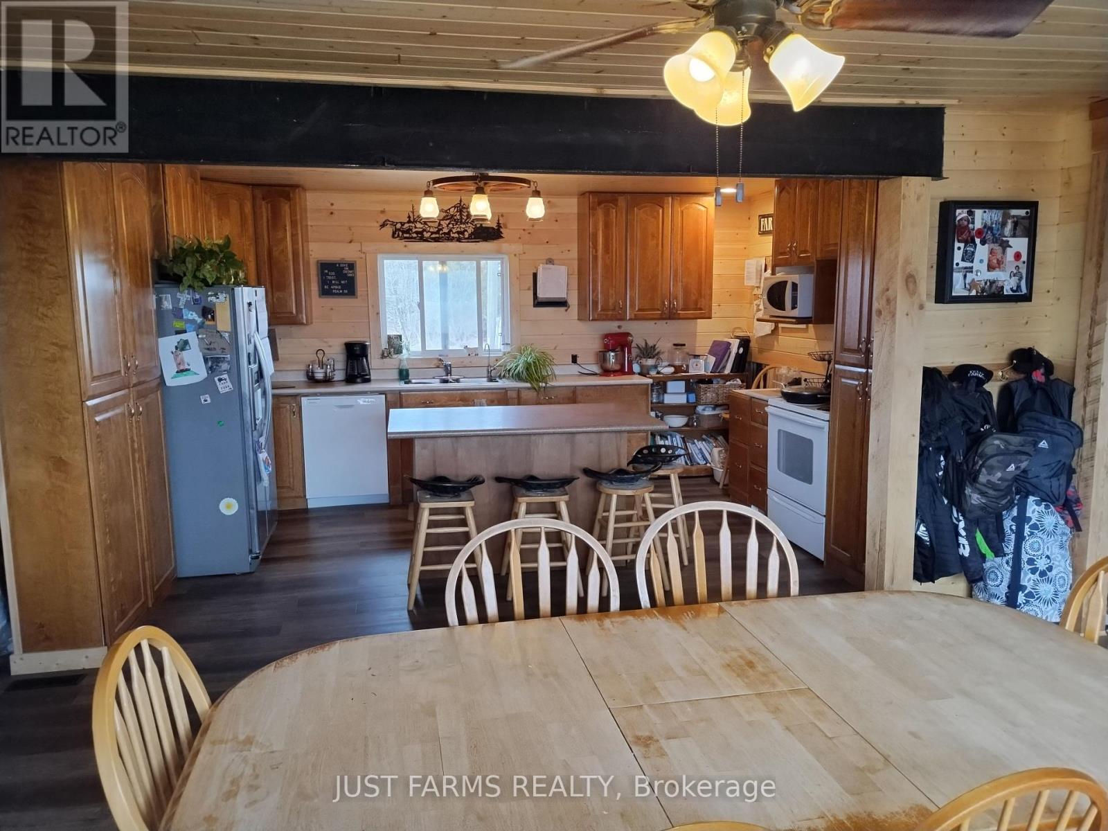 For sale 877 FISHER RD W, Emo, Ontario P0W1E0 X8239676 REALTOR.ca