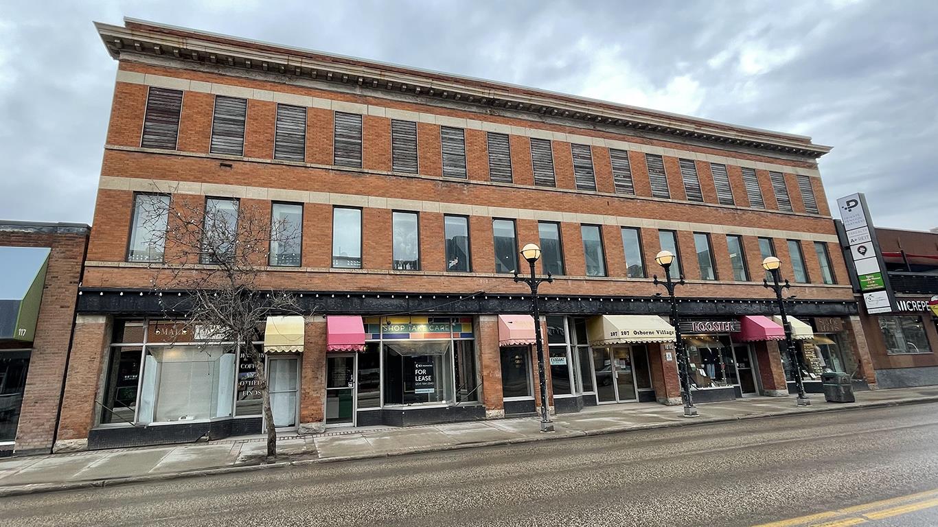 For lease: 109 Osborne Street, Winnipeg, Manitoba R3L1Y4 ...