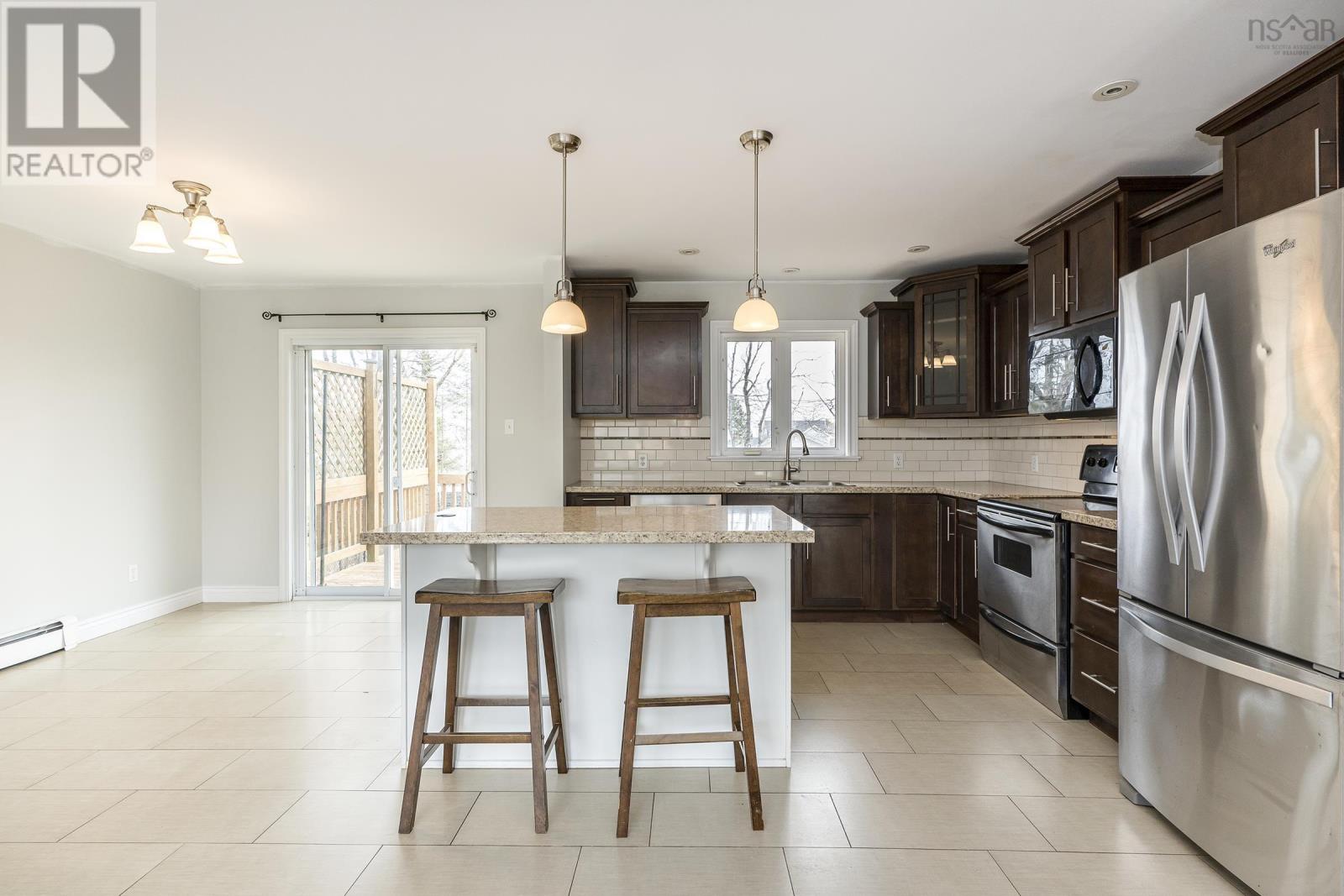 102 Charles Road, Timberlea, Nova Scotia B3T1J6 REALTOR.ca