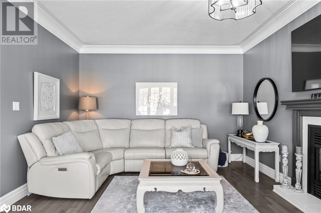 For sale 8670 CRAYTON COURT, Gowanstown, Ontario N0G1Y0 40549504