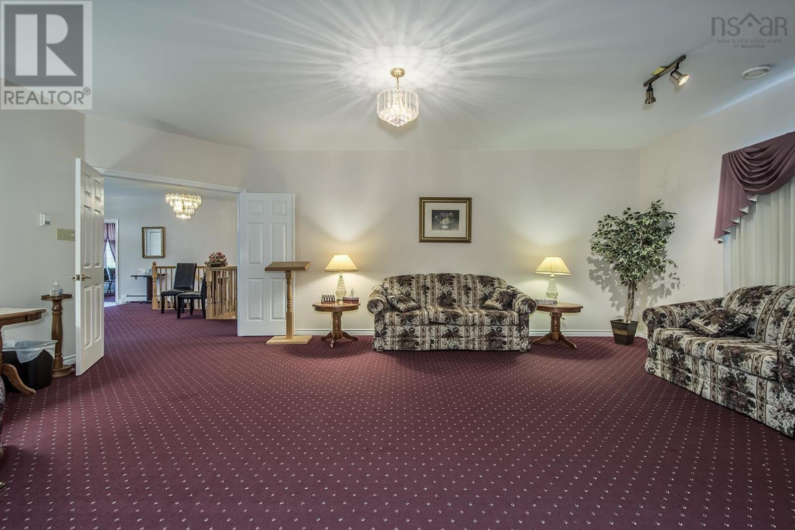 For sale 13549 Peggys Cove Road, Upper Tantallon, Nova Scotia B3Z2J4