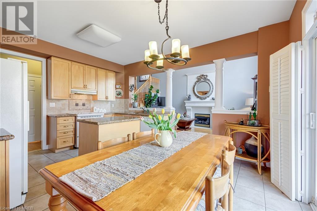 For sale 2555 NICHOLS Drive, Oakville, Ontario L6H7L3 40573156