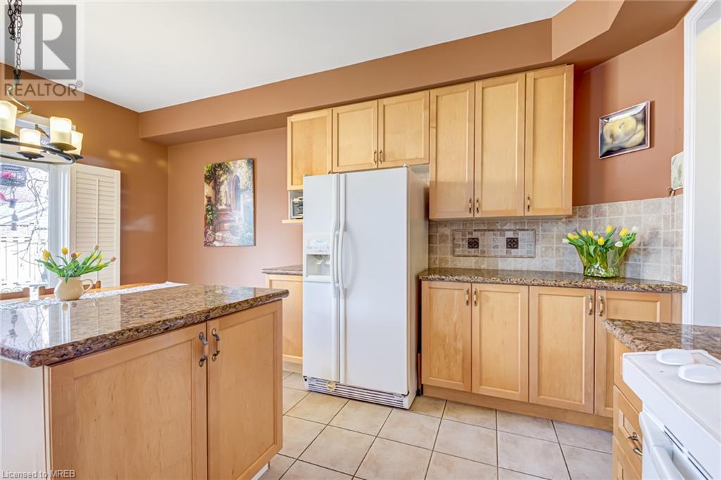 For sale 2555 NICHOLS Drive, Oakville, Ontario L6H7L3 40573156