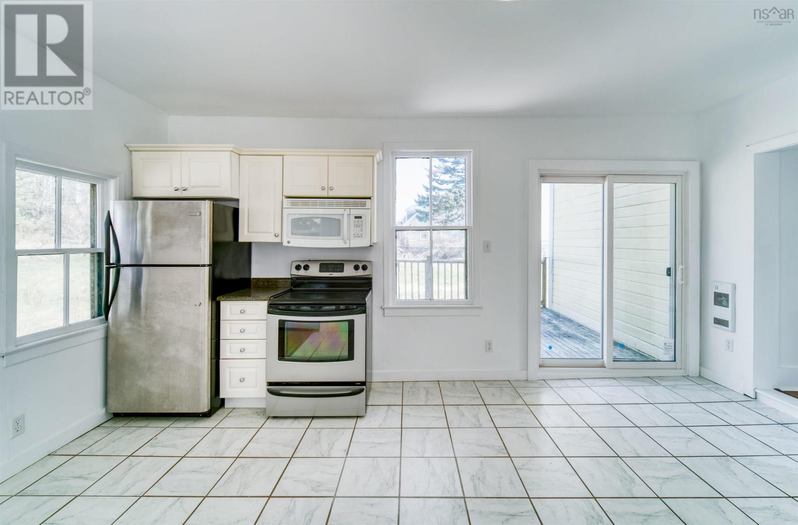 For sale 3442 Highway 332, Rose Bay, Nova Scotia B0J2X0 202407007