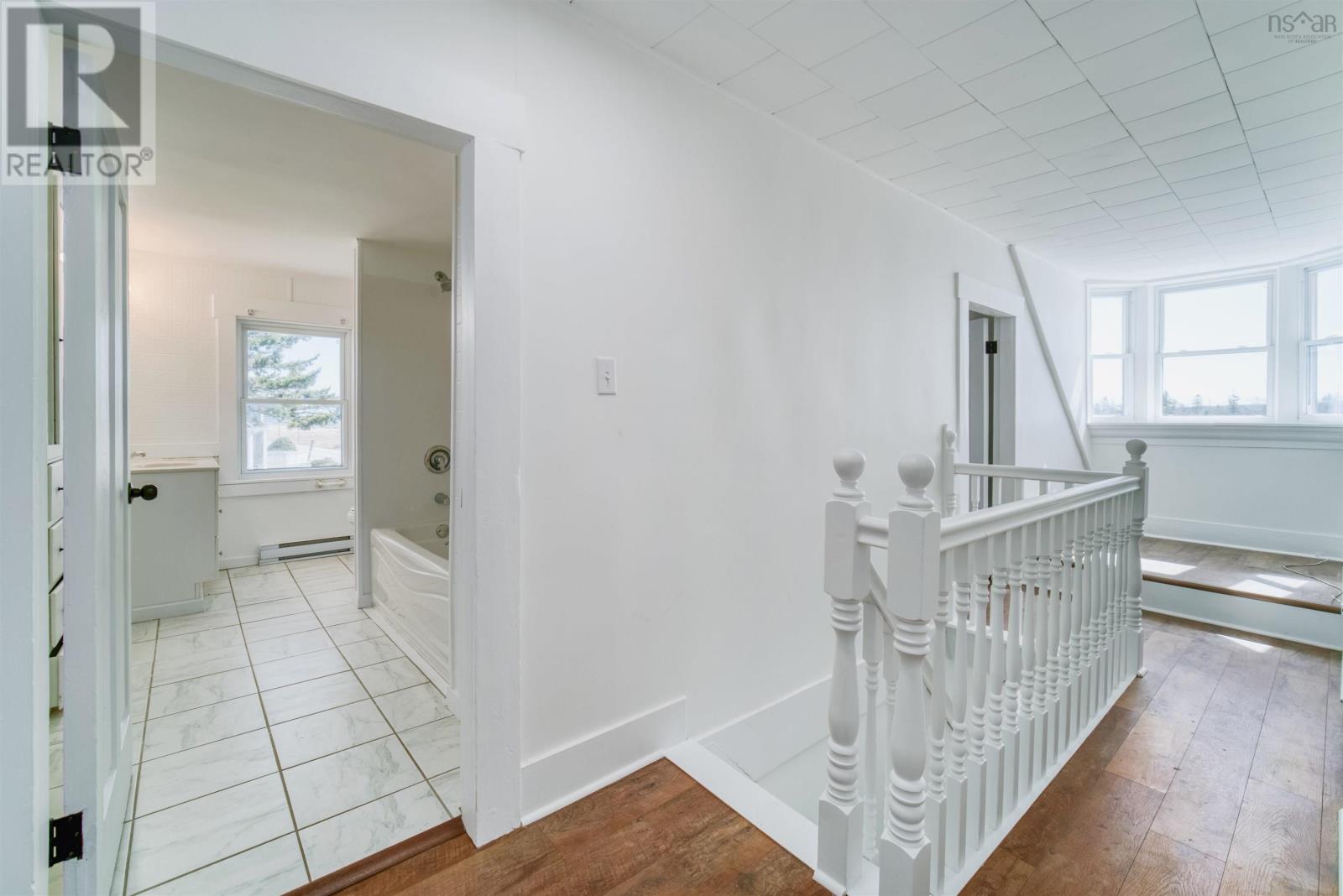 For sale 3442 Highway 332, Rose Bay, Nova Scotia B0J2X0 202407007