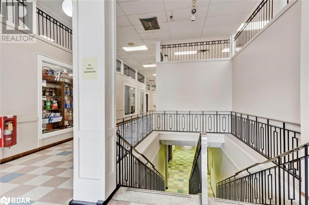 For lease 33 MISSISSAGA Street E Unit 3, Orillia, Ontario L3V1V4