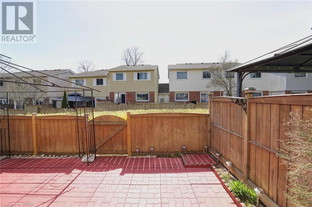 For sale 5005 PINEDALE Avenue Unit 56, Burlington, Ontario L7L5J6