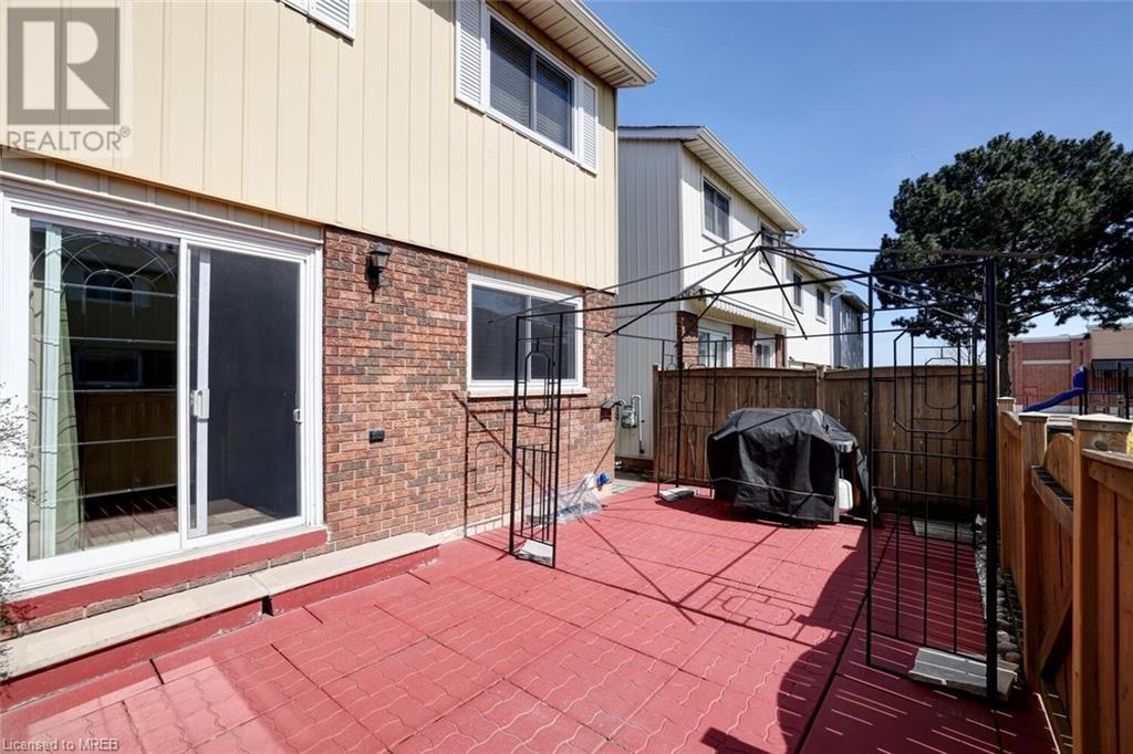 For sale 5005 PINEDALE Avenue Unit 56, Burlington, Ontario L7L5J6