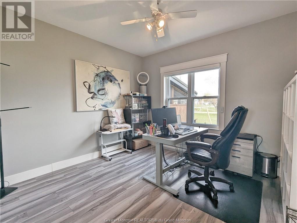 For sale 257 Av du Tre Carre, Shippagan, New Brunswick E8S1Y4