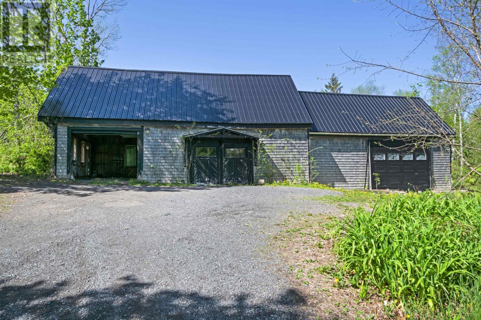 For sale 3912 Scotsburn Road, Scotsburn, Nova Scotia B0K1R0
