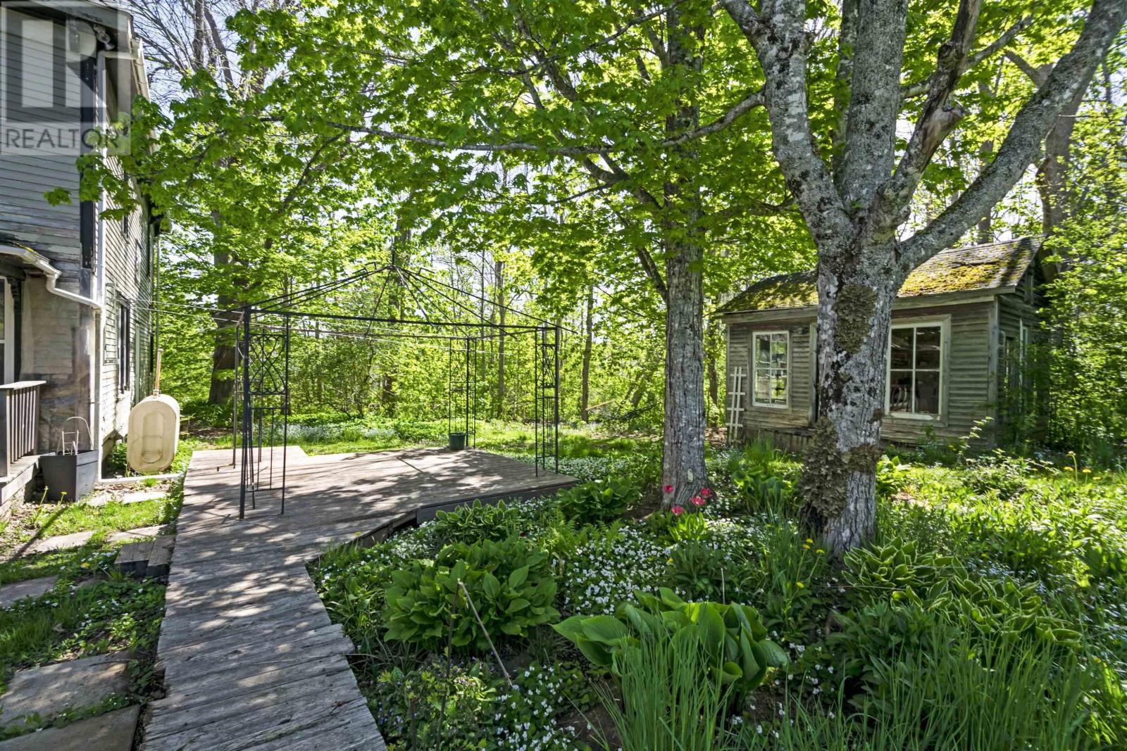 For sale 3912 Scotsburn Road, Scotsburn, Nova Scotia B0K1R0