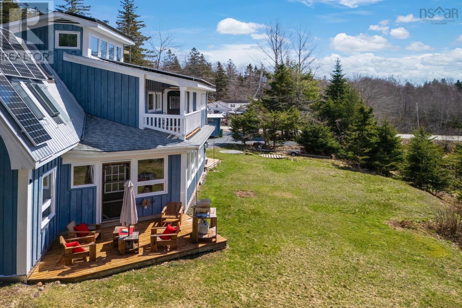 For sale 574 Oakland Road, Indian Point, Nova Scotia B0J2E0