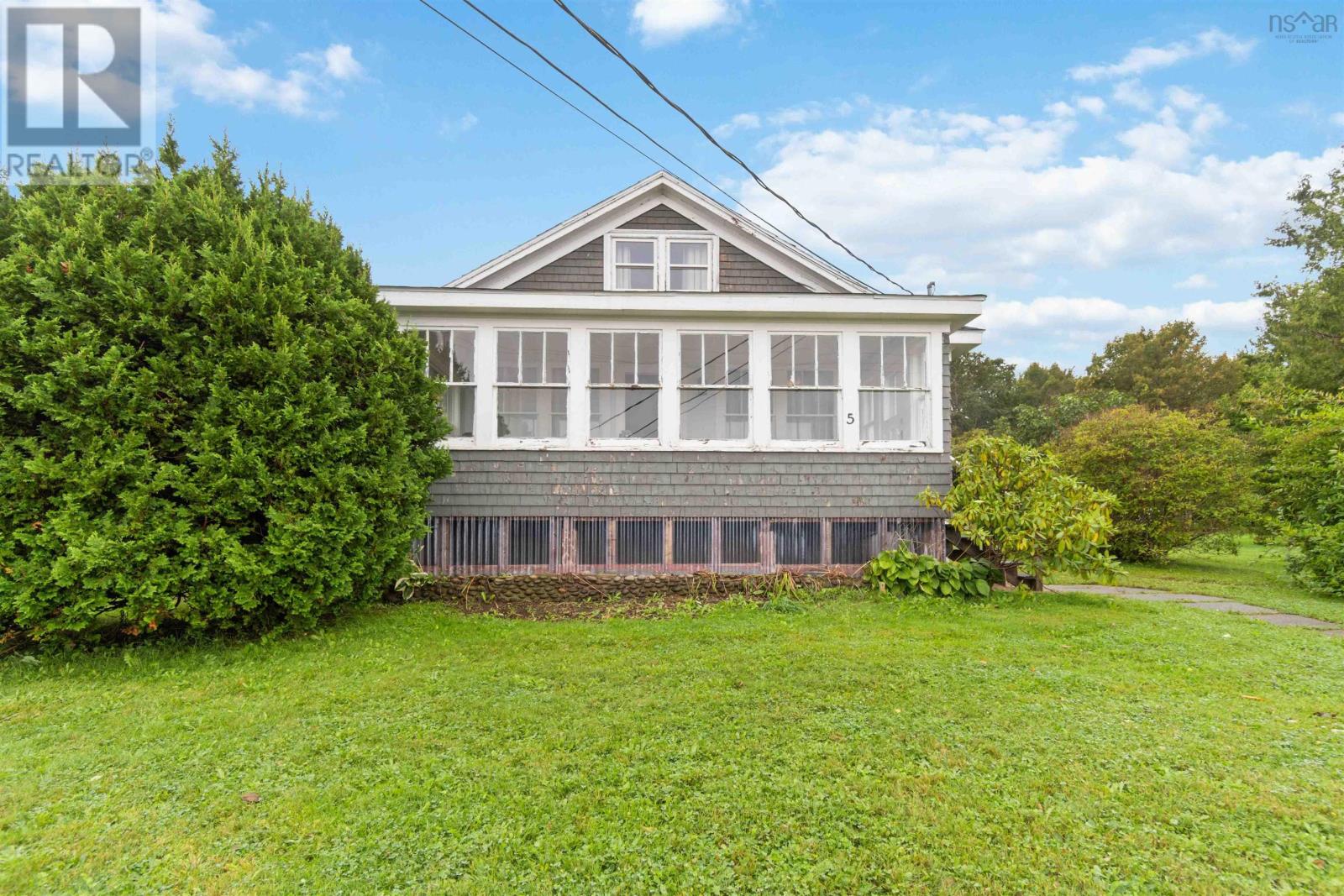 For sale 5 Shore Road, Digby, Nova Scotia B0V1A0 202320008 REALTOR.ca