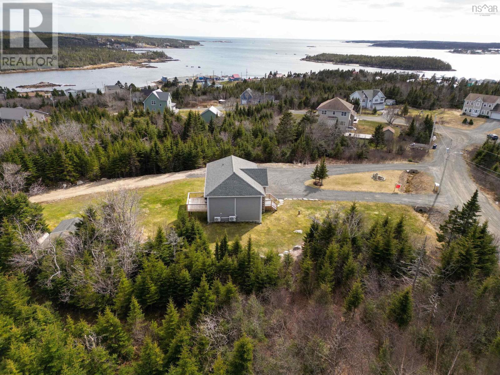 For sale: 30 Choice Drive, Sambro Head, Nova Scotia B3V1N1 - 202406824 ...