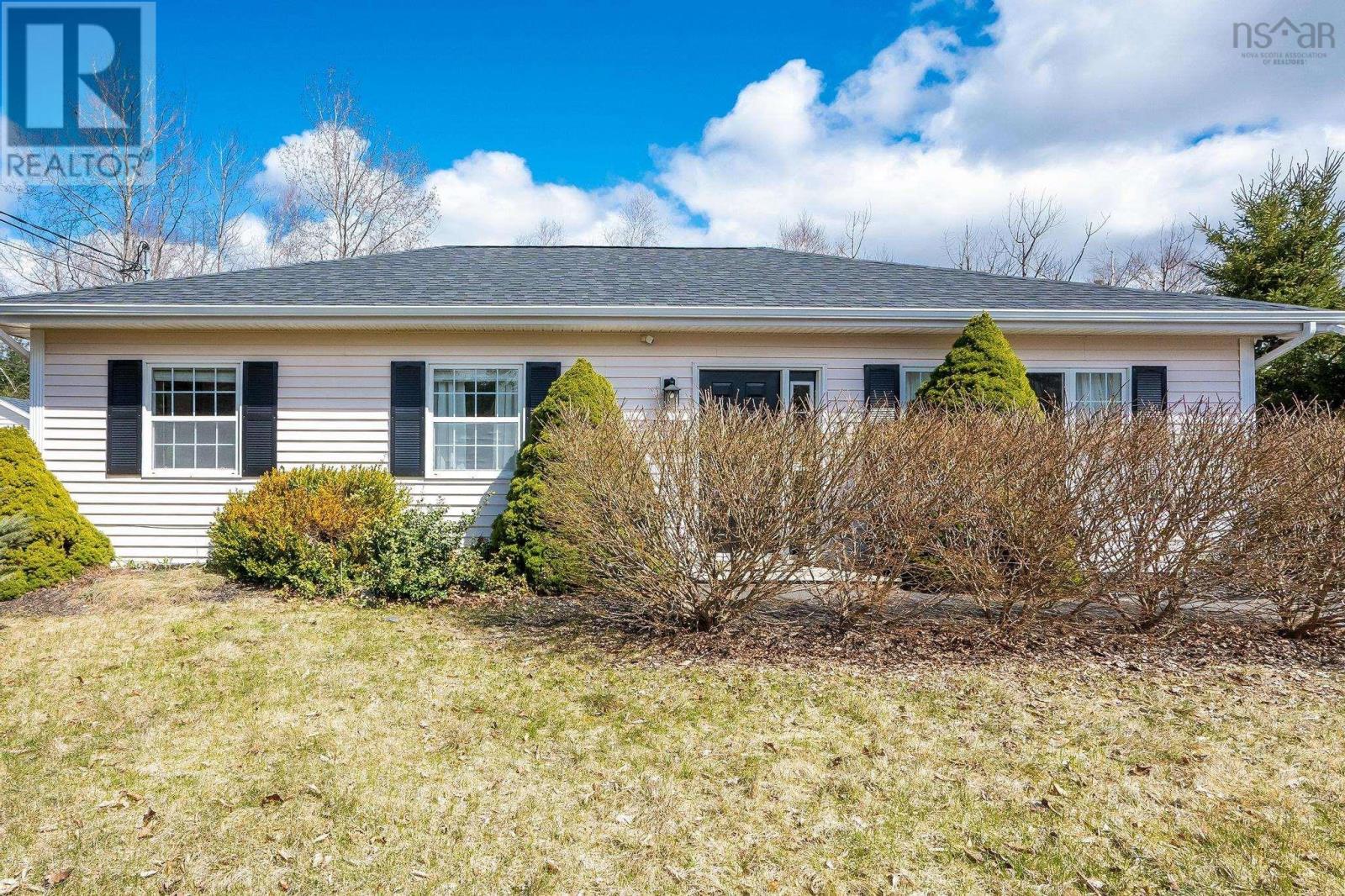 1510 Sarah Drive, Coldbrook, Nova Scotia B3R1A1 REALTOR.ca