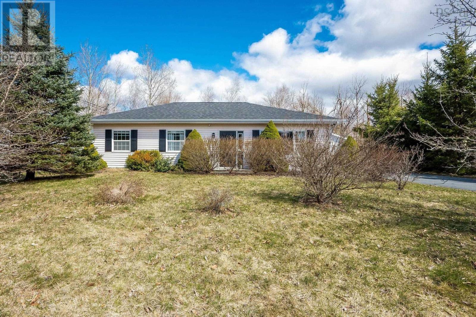 1510 Sarah Drive, Coldbrook, Nova Scotia B3R1A1 REALTOR.ca