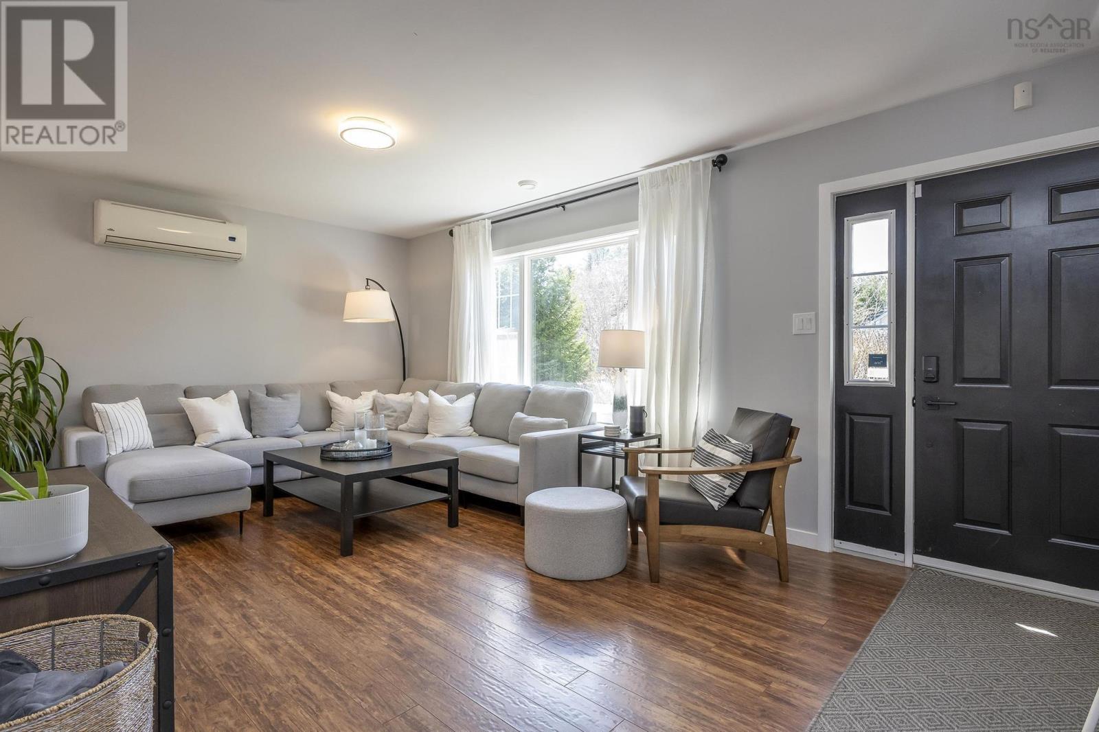 1510 Sarah Drive, Coldbrook, Nova Scotia B3R1A1 REALTOR.ca