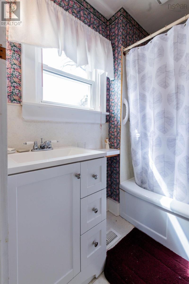 For sale 2847 Highway 202, East Gore, Nova Scotia B2S3C7 202407764