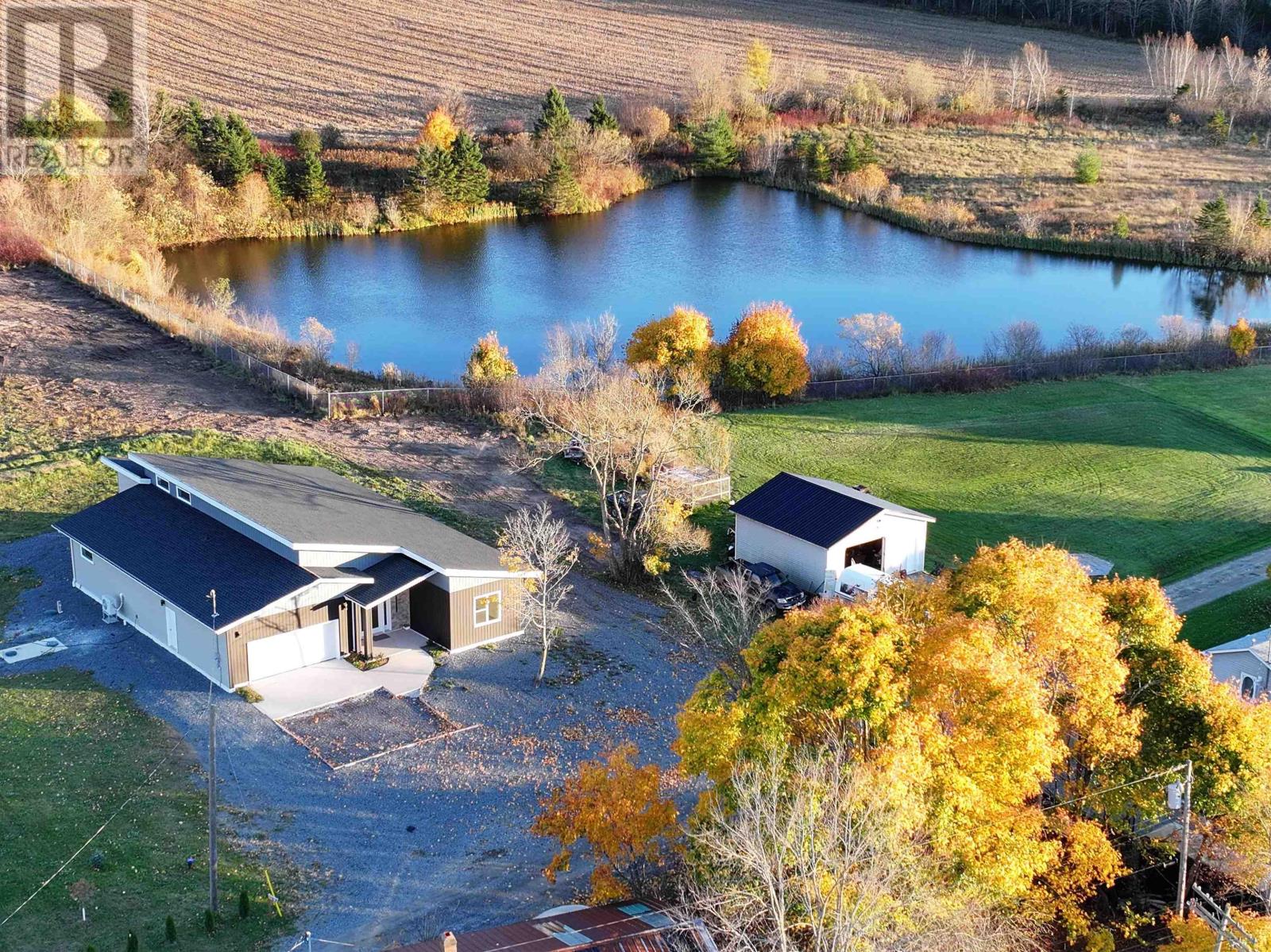 For sale 70 CN Road, Shubenacadie, Nova Scotia B0N2H0 202407756 REALTOR.ca