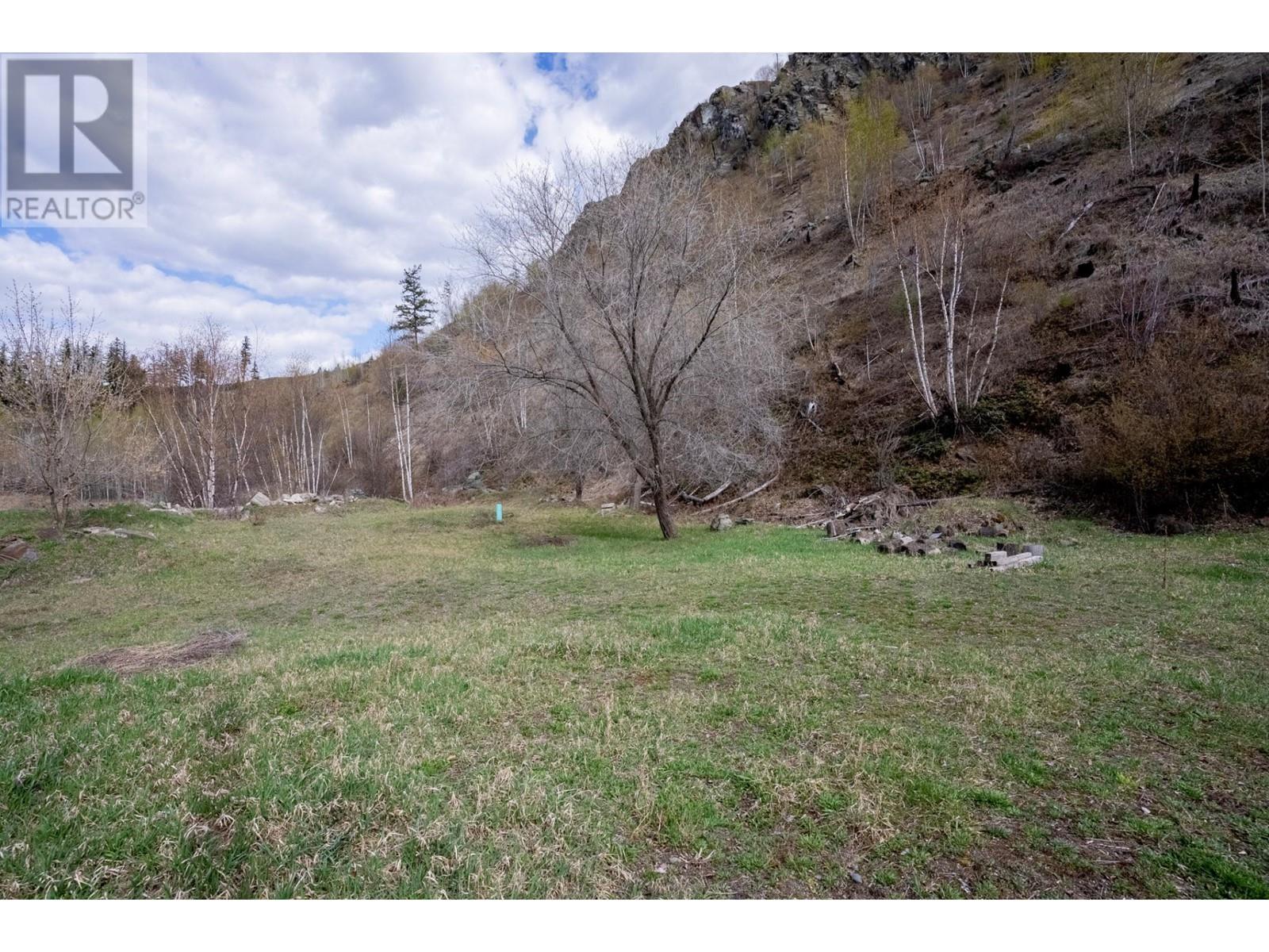 For sale 3116 YELLOWHEAD HWY, Little Fort, British Columbia 177922 REALTOR.ca