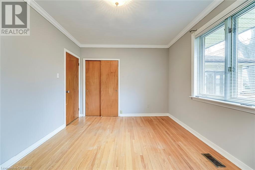 For sale 414 BELVENIA Road, Burlington, Ontario L7L2G6 40574850