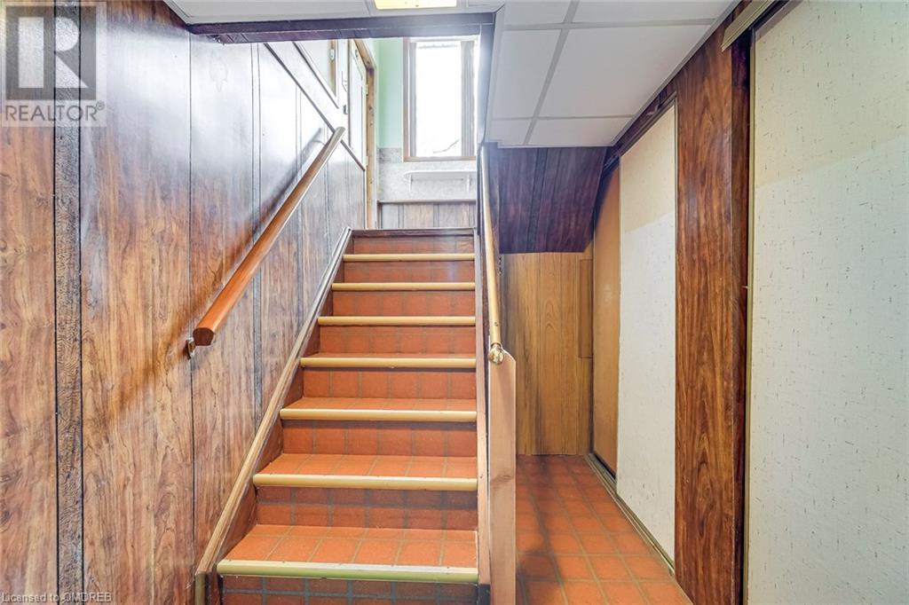 For sale 414 BELVENIA Road, Burlington, Ontario L7L2G6 40574850