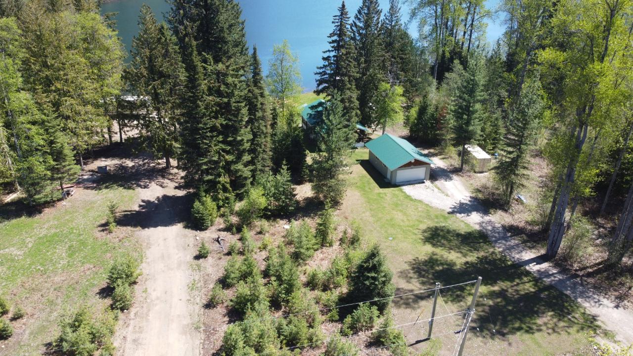 For sale 209 ISLAND VIEW ROAD, Summit Lake, British Columbia V0G1R1