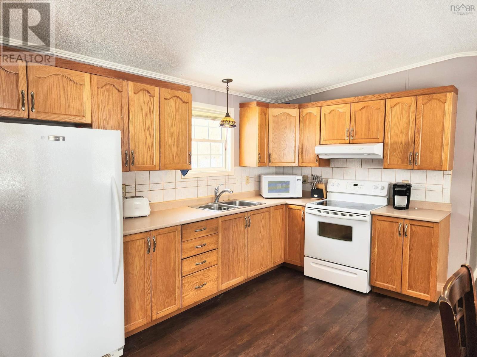 For sale 19 Manse Road, Kenzieville, Nova Scotia B0K1A0 202404073