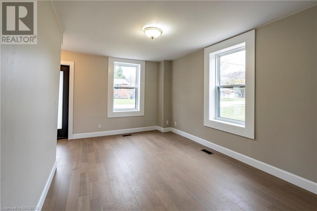 For sale 45 BROWNLEE Street S, Teeswater, Ontario N0G2S0 40564780