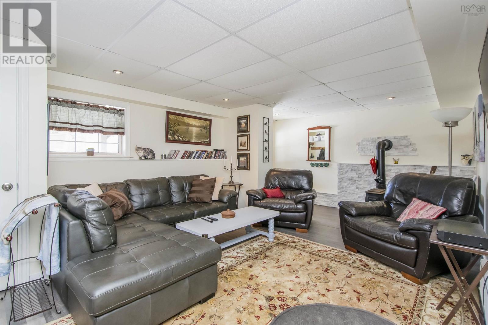 73 Forest Glade Drive, MacDonald Lake Subdivision, Hatchet Lake, Nova