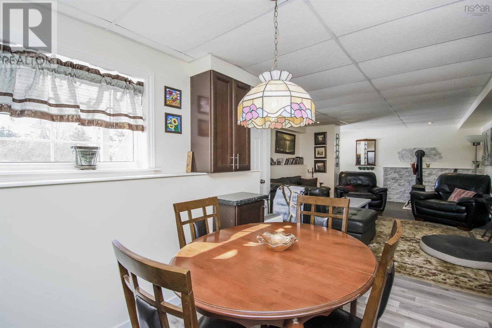 73 Forest Glade Drive, MacDonald Lake Subdivision, Hatchet Lake, Nova