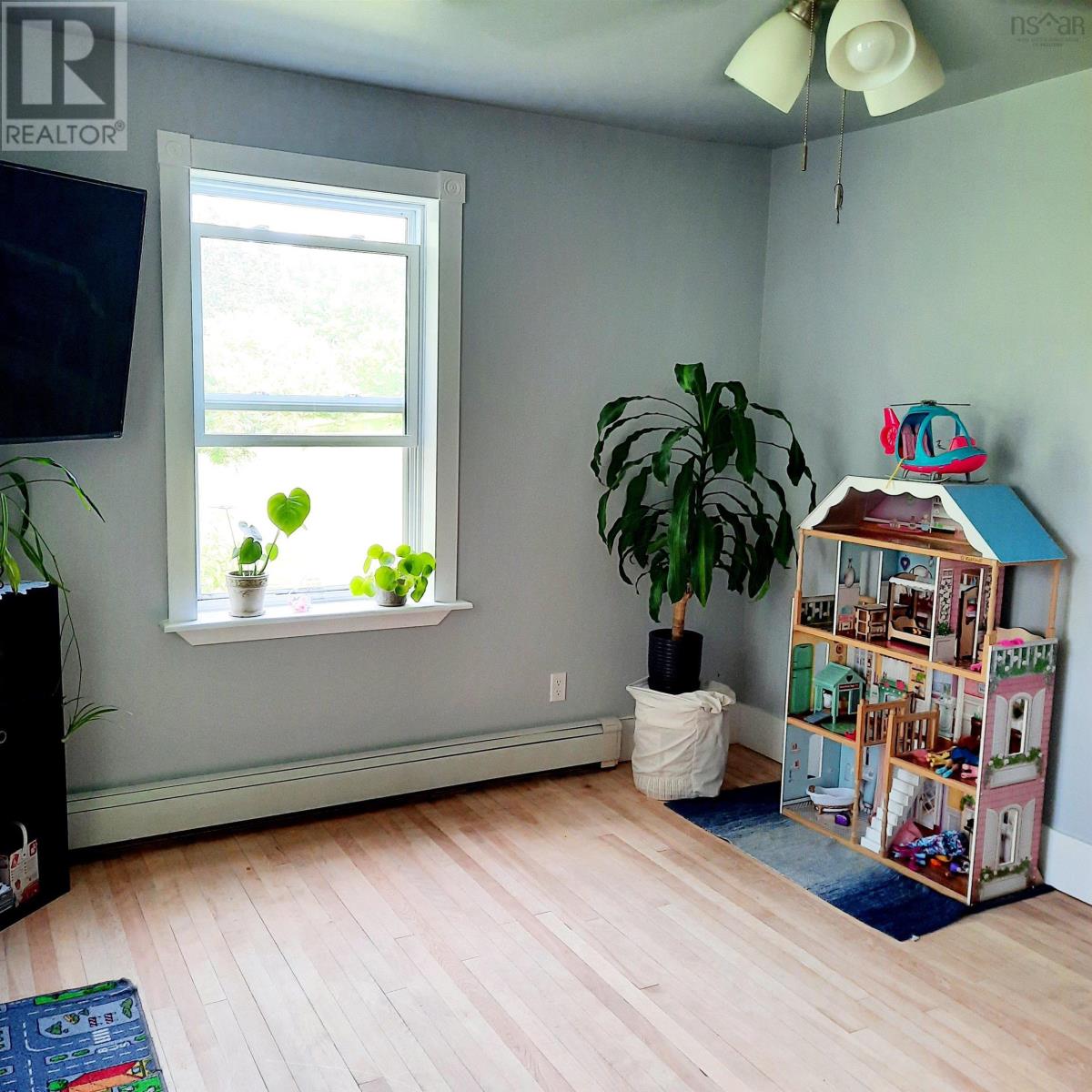 For sale 11088 Kempt Head Road, Boularderie Center, Nova Scotia B1X1L6