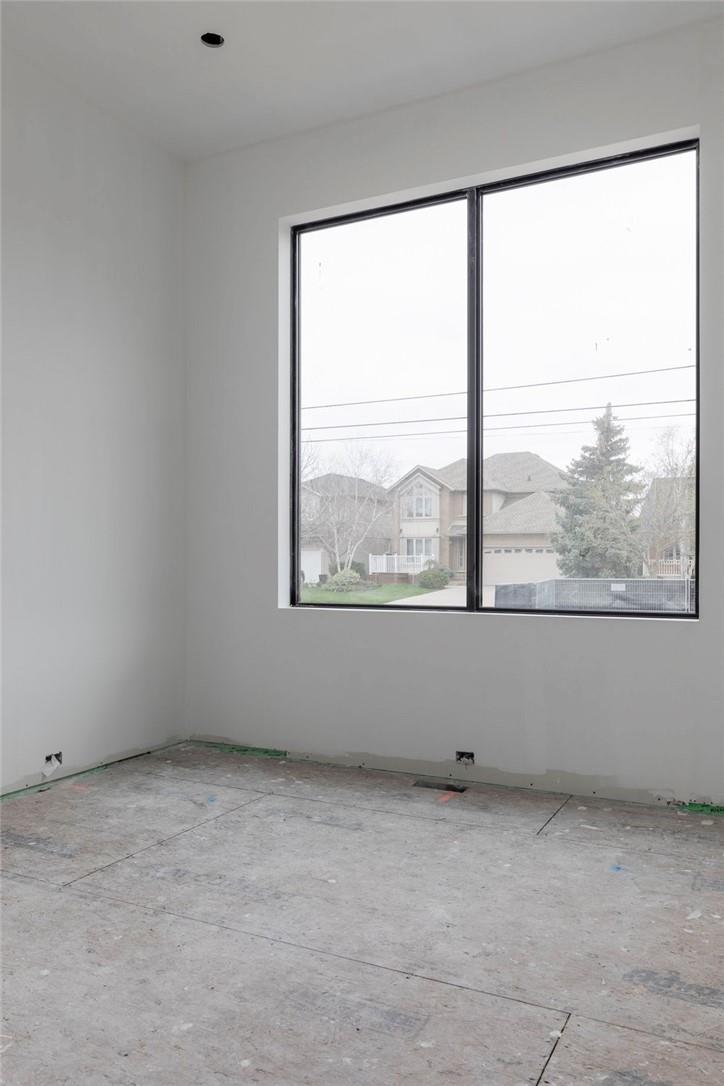 For sale 504 WINONA Road, Stoney Creek, Ontario L8E5E5 H4191347