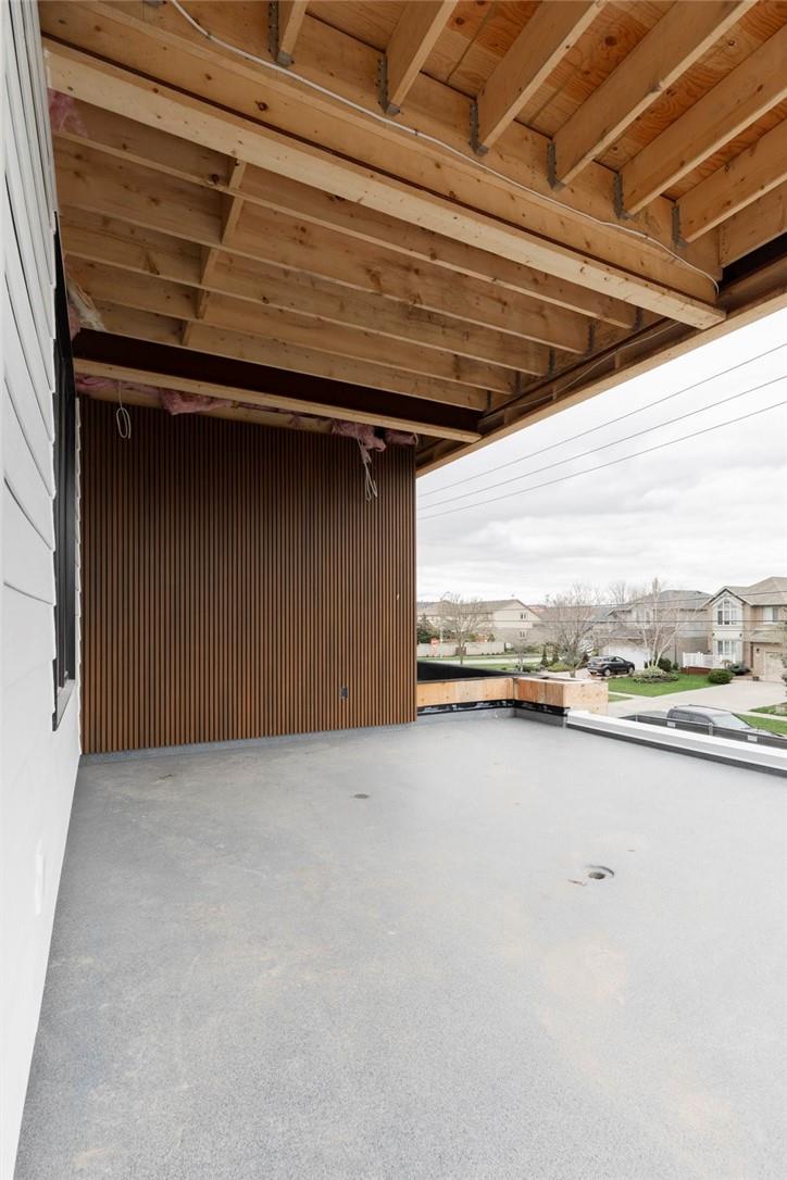 For sale 504 WINONA Road, Stoney Creek, Ontario L8E5E5 H4191347