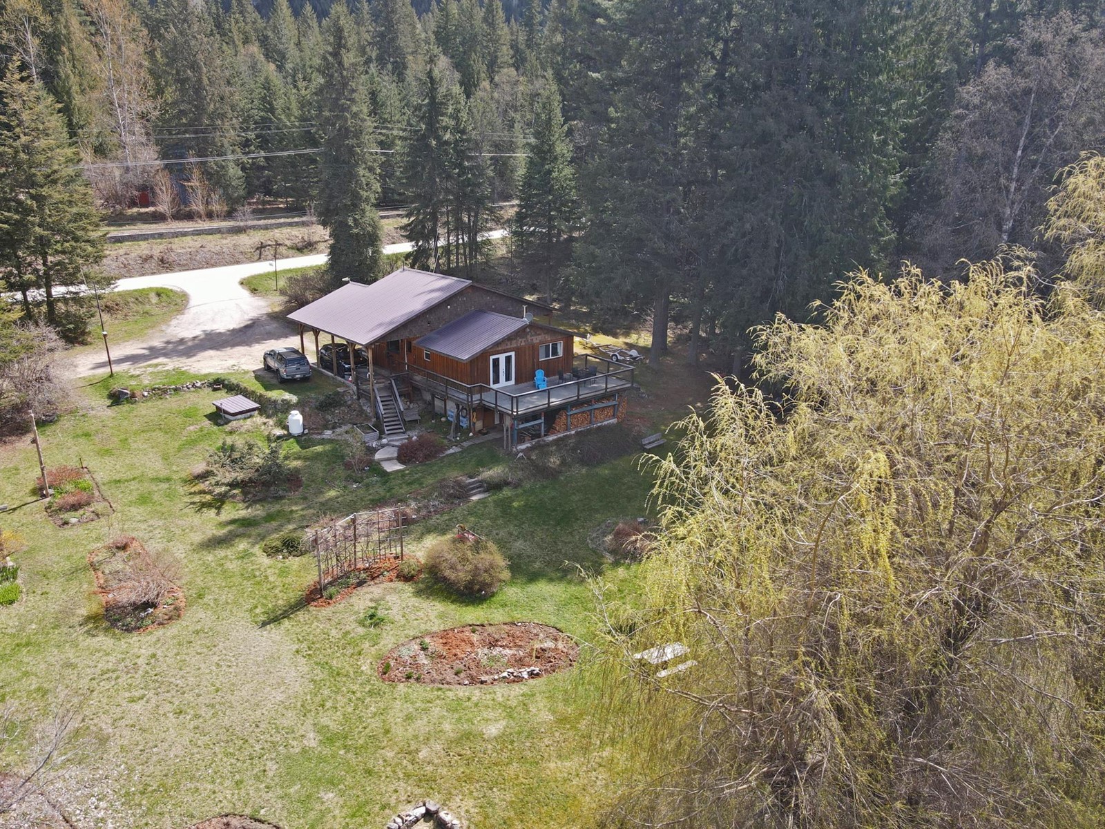 For sale 8481 HIGHWAY 6, Slocan, British Columbia V1L2C0 2476309