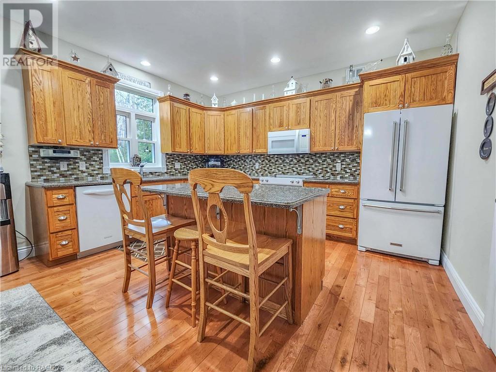 For sale 37 GROUSE Drive, Oliphant, Ontario N0H2T0 40574070 REALTOR.ca